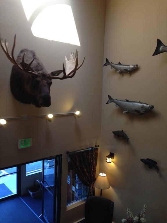 Lakeshore Inn & Suites Anchorage Bagian luar foto