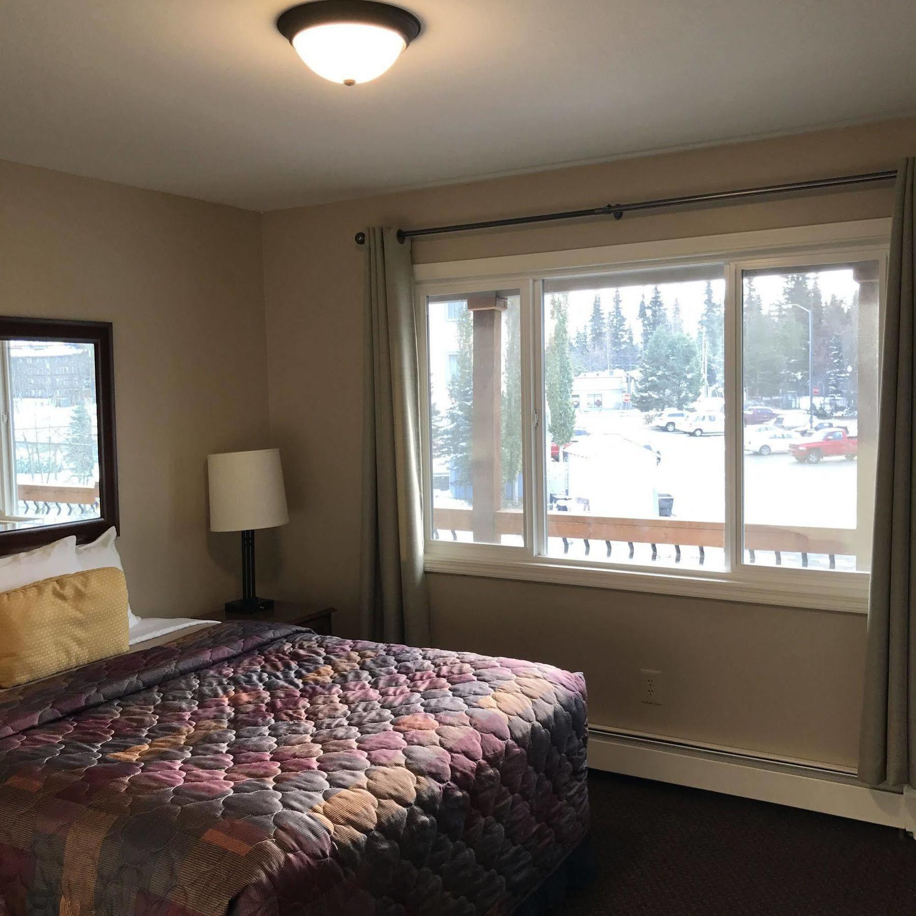 Lakeshore Inn & Suites Anchorage Bagian luar foto